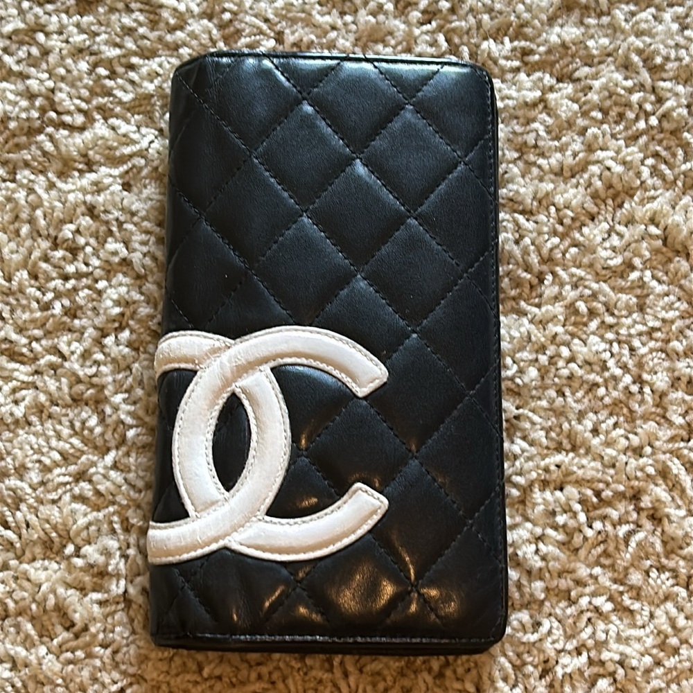 Chanel CC Cambon Quilted Black Leather Bifold Wallet
